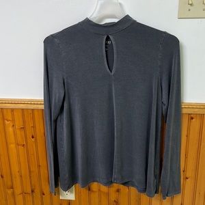 American eagle soft and sexy T….   Dark gray color